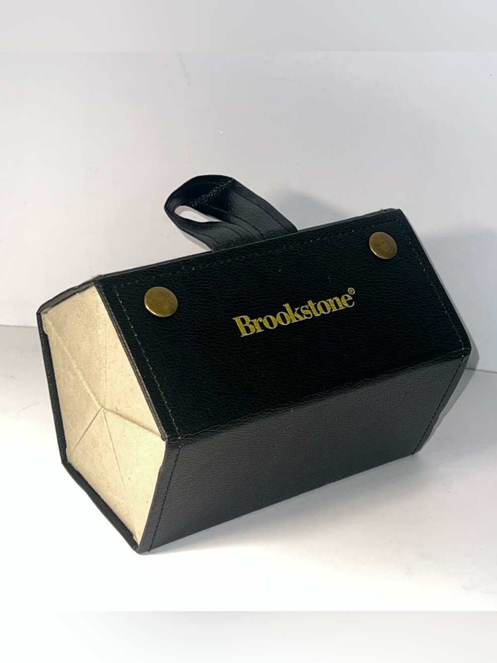 Brookstone Hanging Eyeglass Organizer Travel Case 5 Slot Foldable Storage Holder